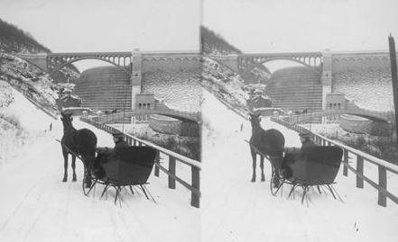 Sled_near_the_new_croton_dam